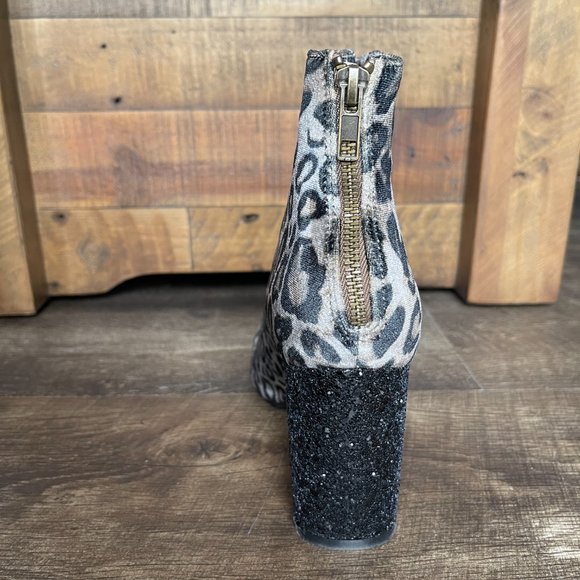 Not Rated NWB animal print velvet bootie with glitter heel size 8.5. - Picture 10 of 13